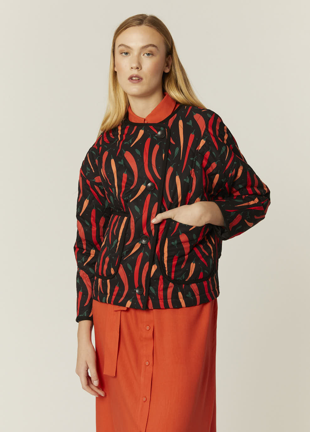 CHAQUETA BOMBER PIMIENTOS CHILLY
