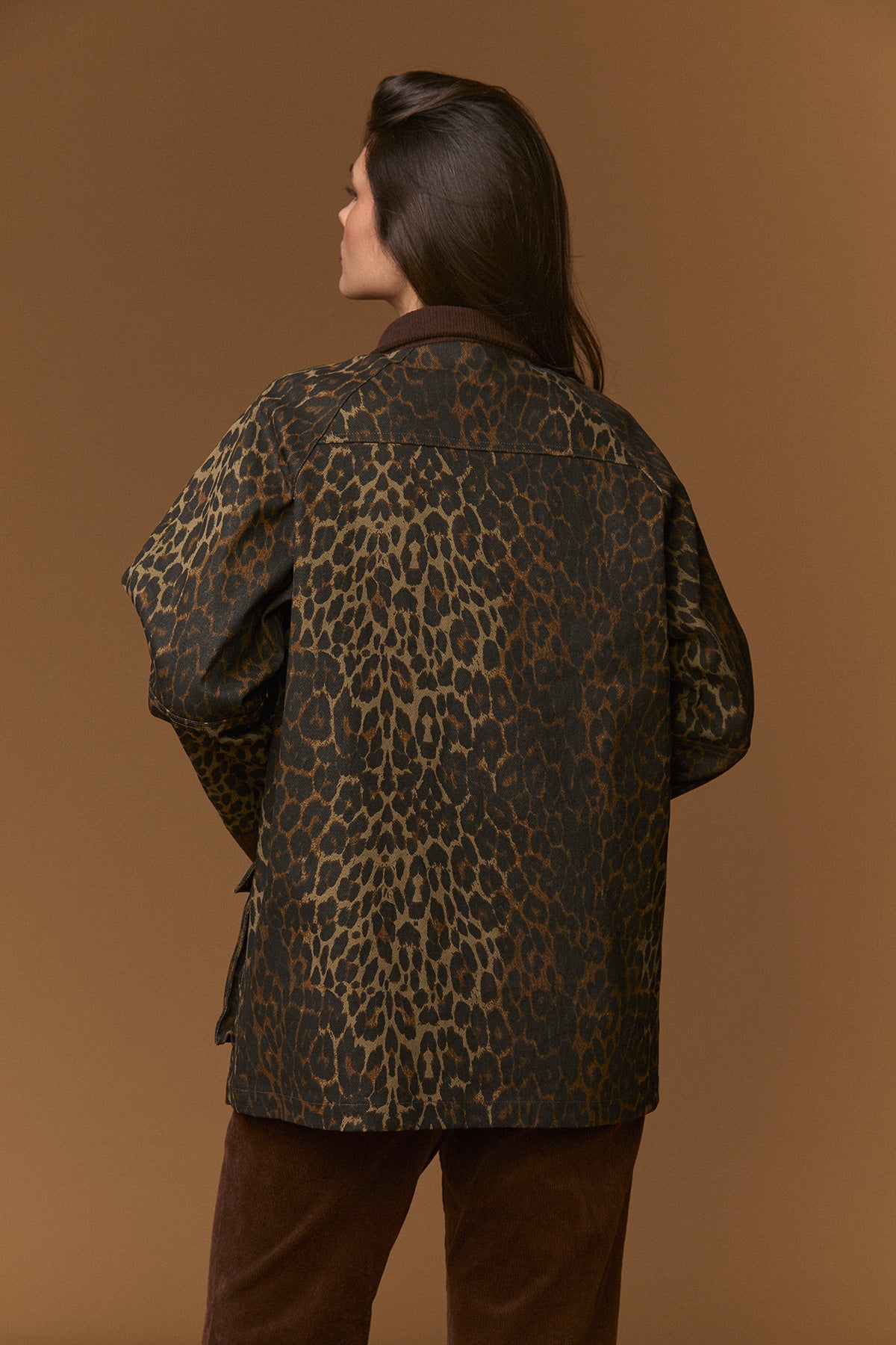 ABRIGO PARKA ESTAMPADO ANIMAL PRINT