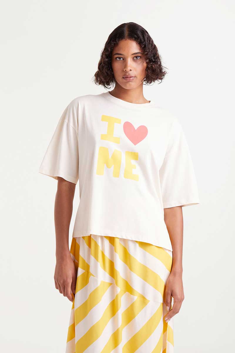 CAMISETA I LOVE ME