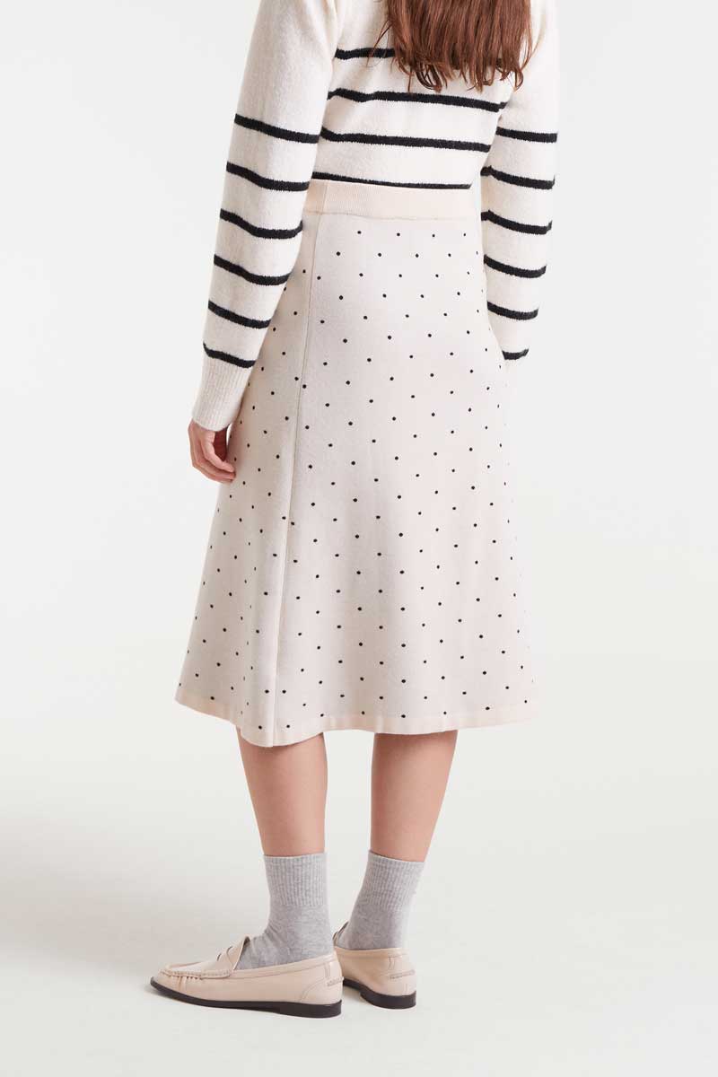 FALDA PUNTO ESTAMPADA LUNARES