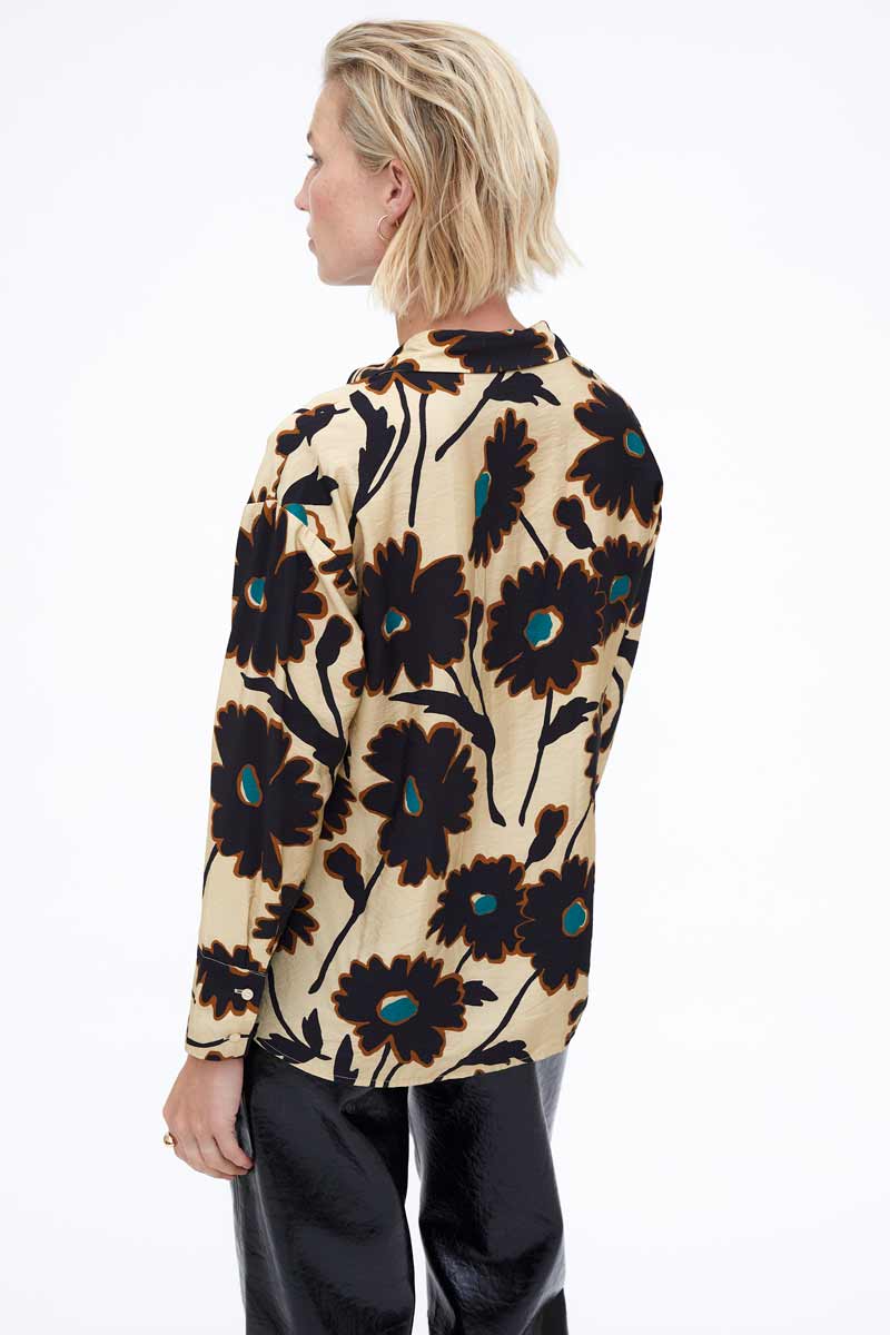 Camisa estampada flores