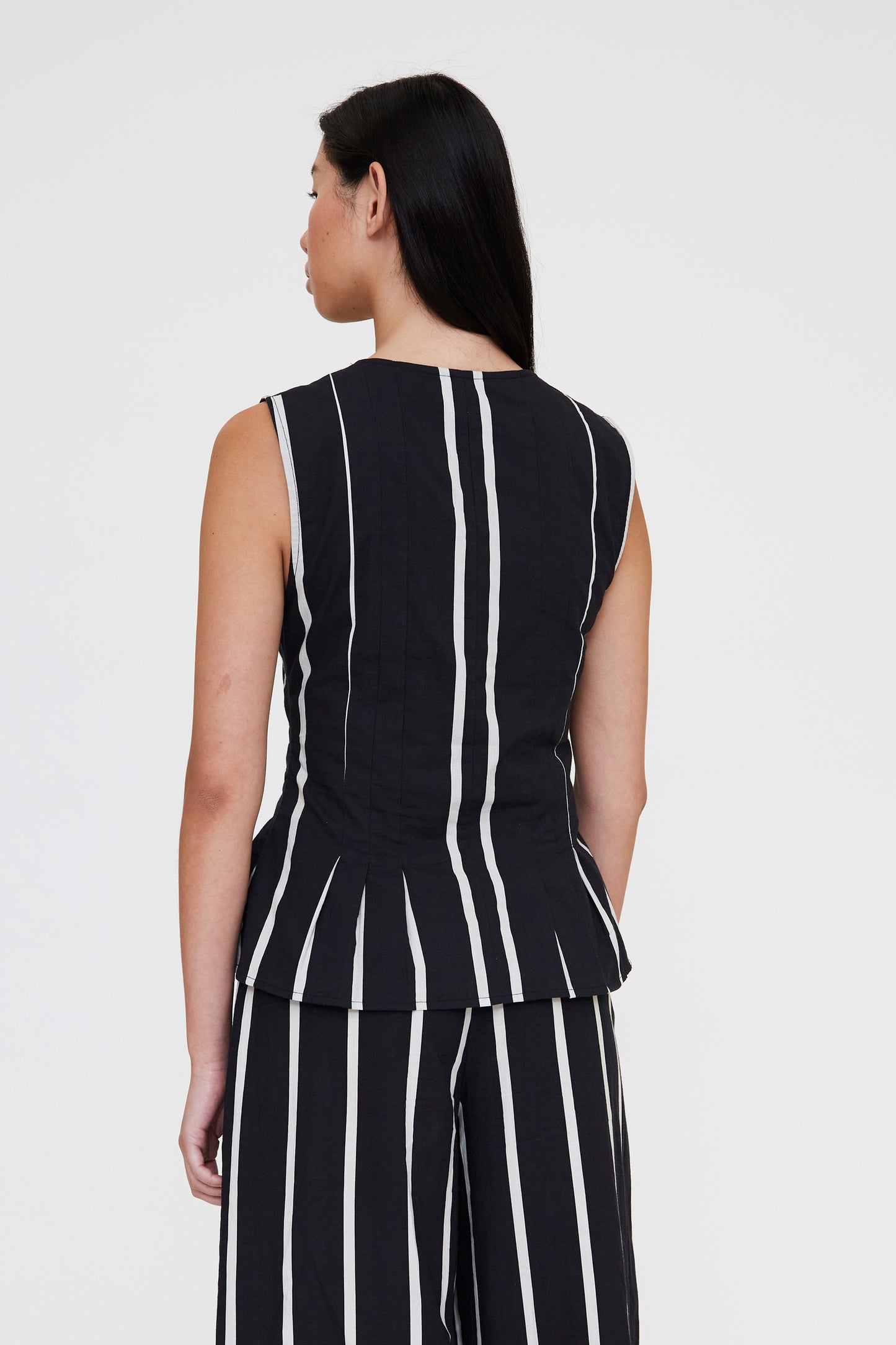 CHALECO ESTAMPADO RAYAS