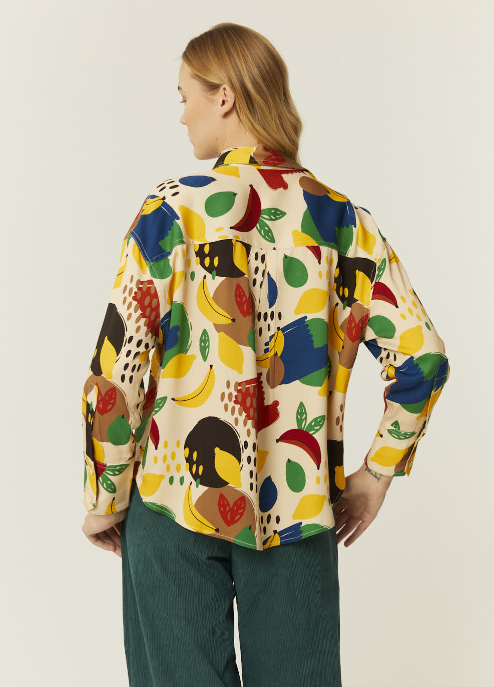 CAMISA OVERSIZE FRUTAS