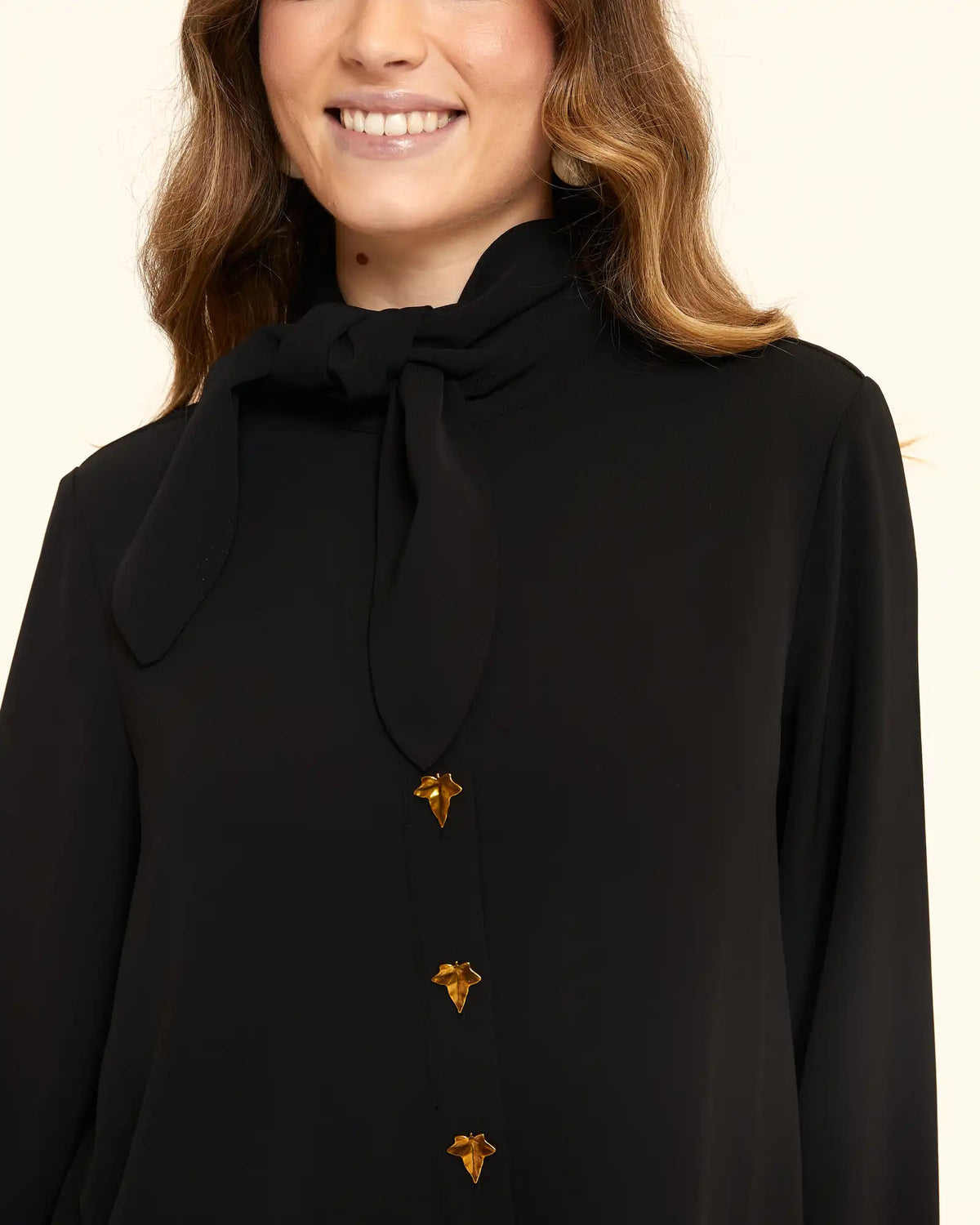 CAMISA BRUNA NEGRA