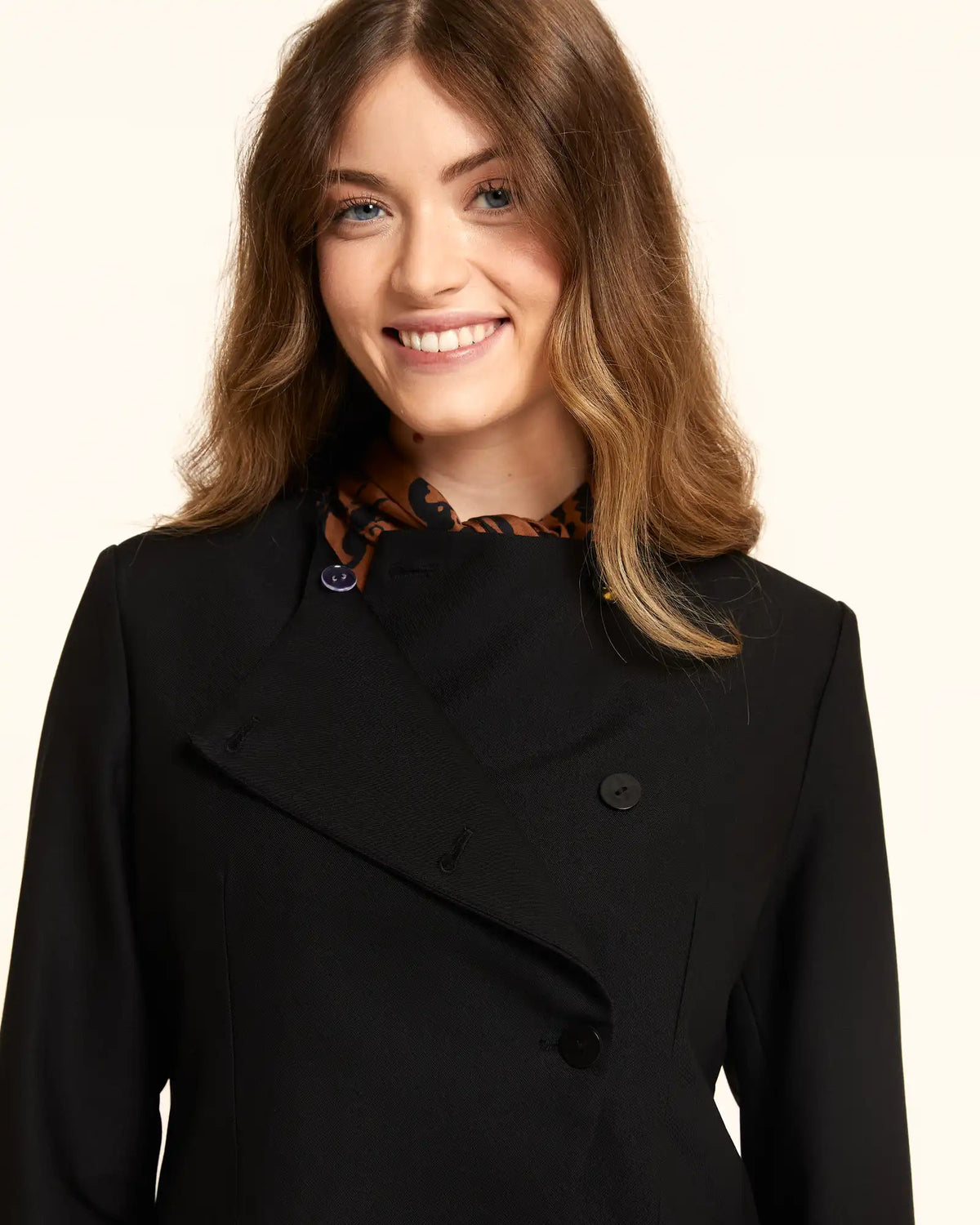 CHAQUETA GRETA NEGRA