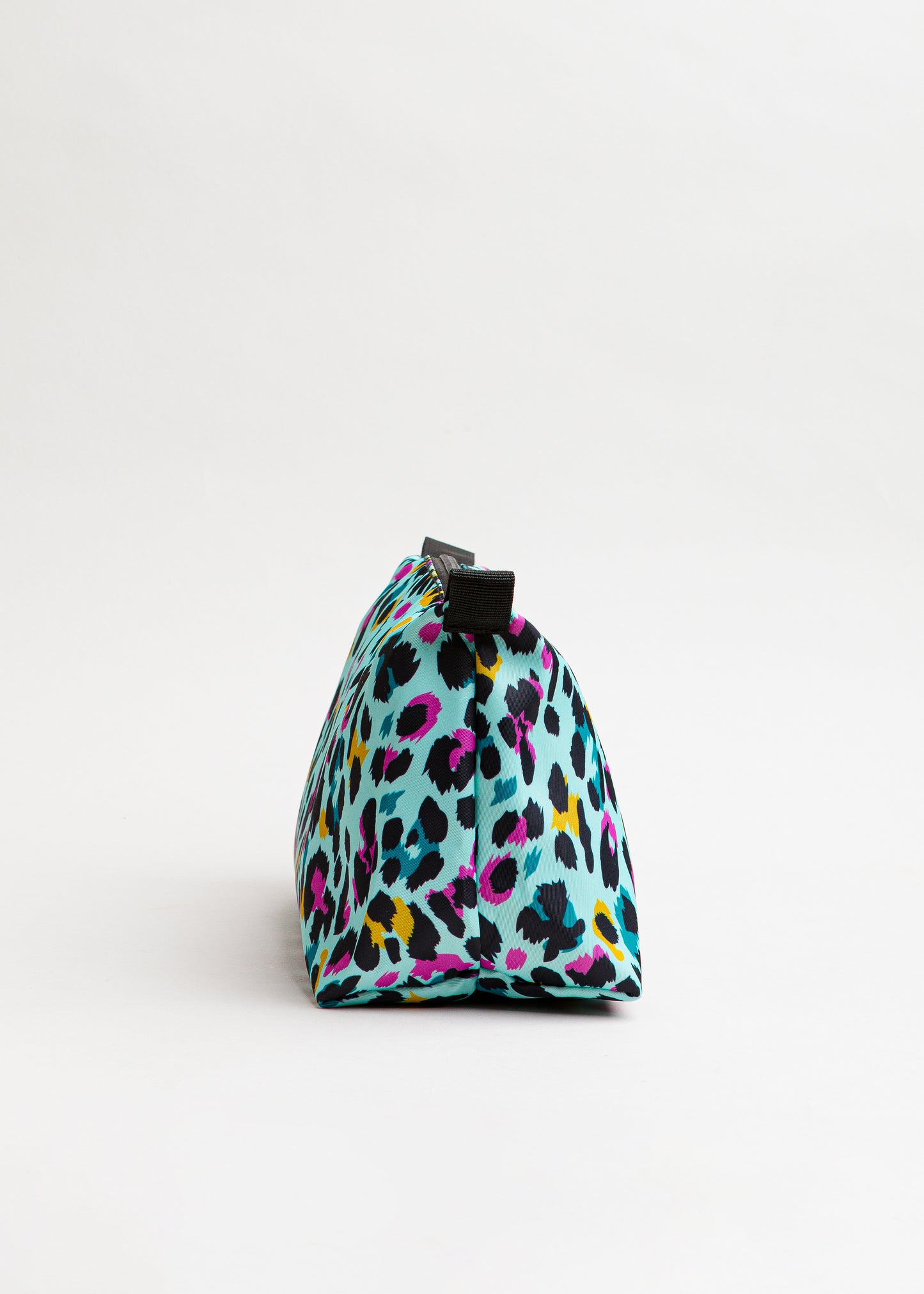 NECESER ANIMAL PRINT