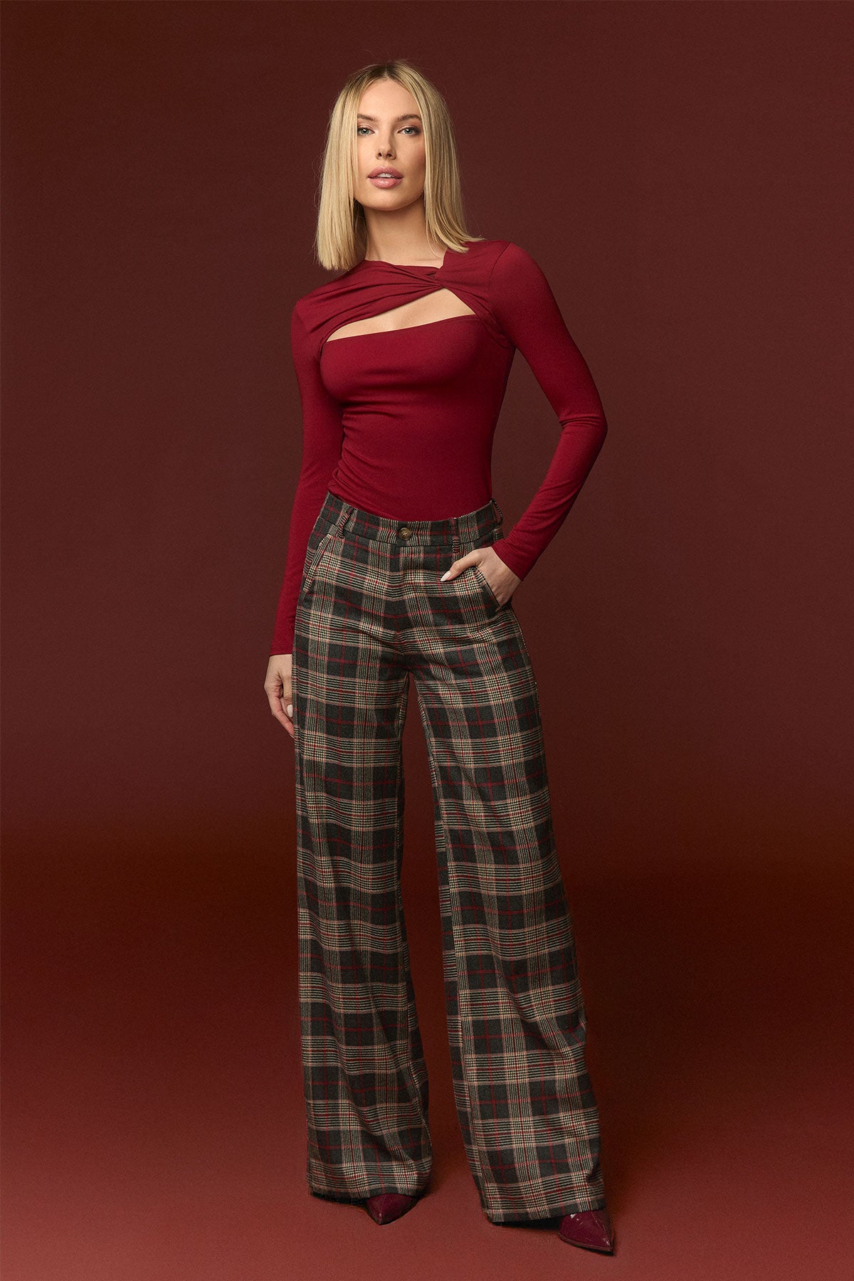 PANTALON CUADROS PATA ANCHA