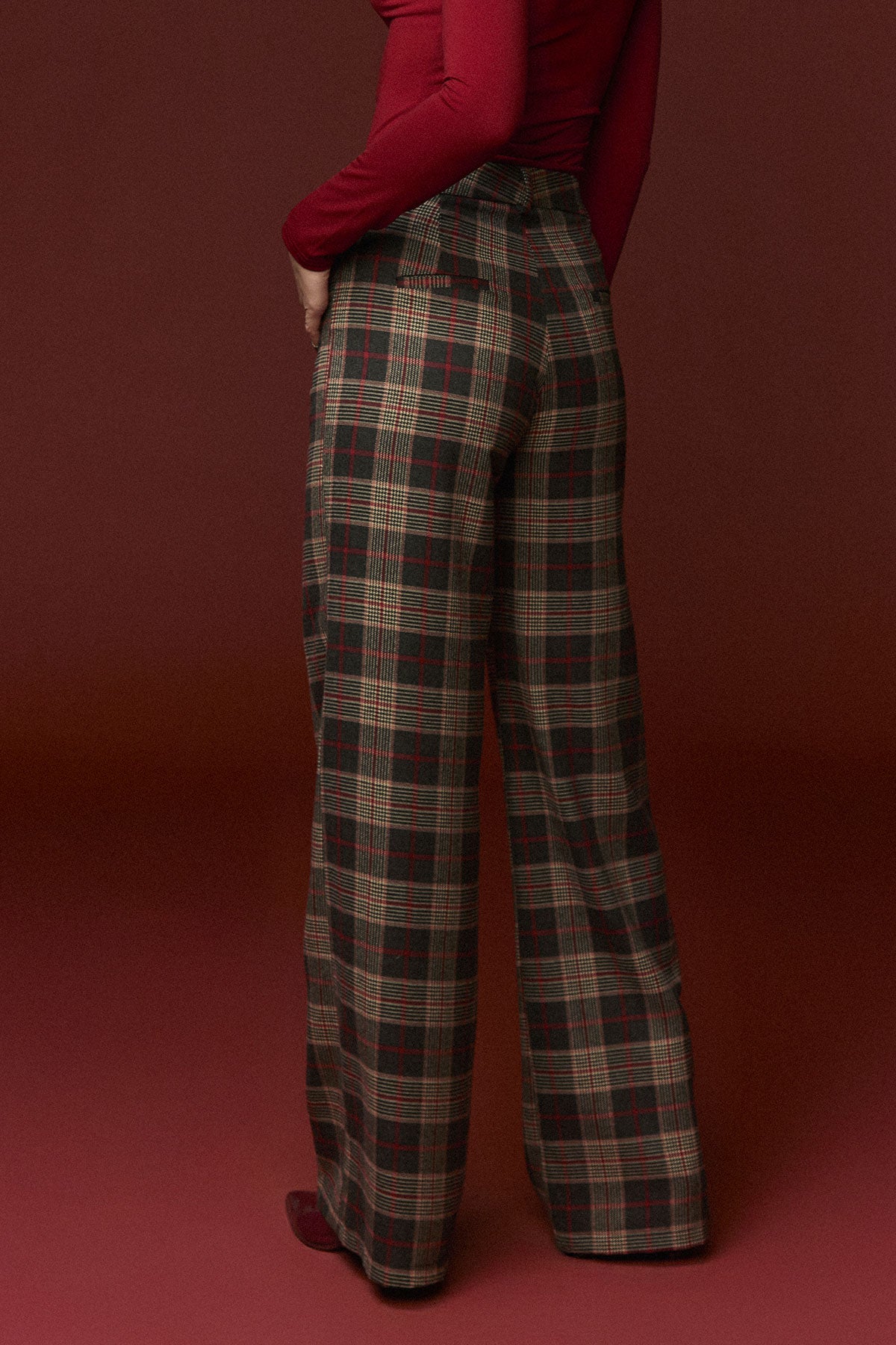 PANTALON CUADROS PATA ANCHA