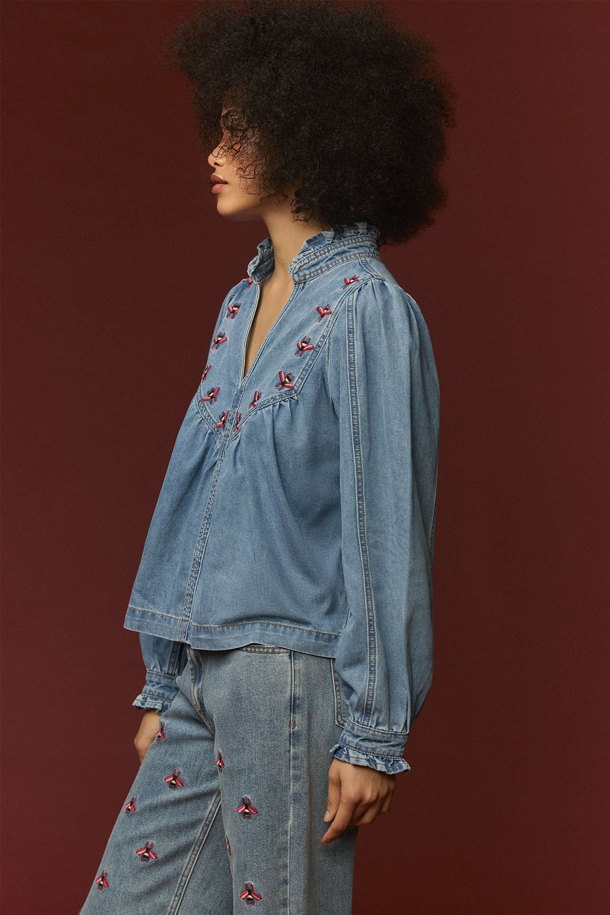 BLUSA VAQUERA BORDADA