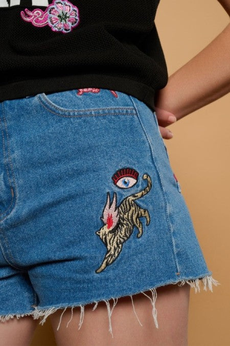 PANTALON CORTO BORDADO