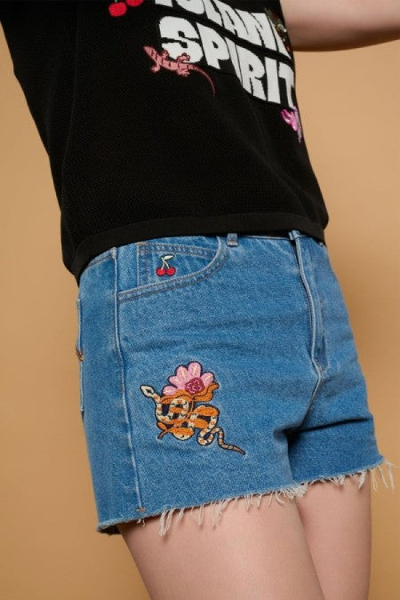 PANTALON CORTO BORDADO