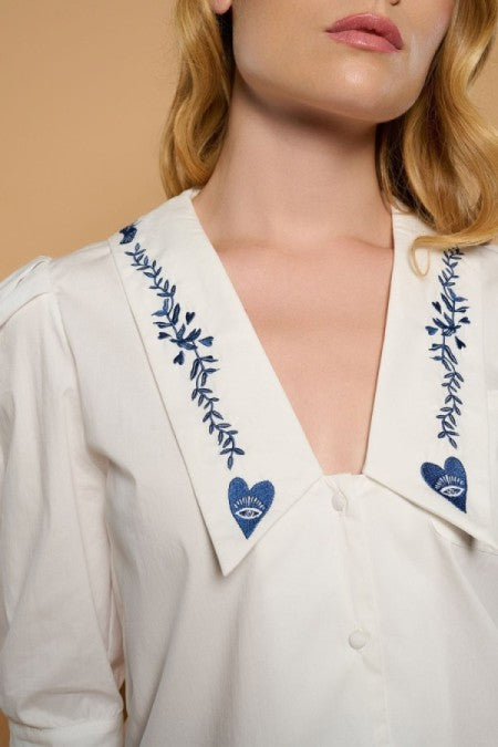 CAMISA CUELLO BORDADO