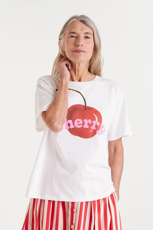 CAMISETA CON CEREZA