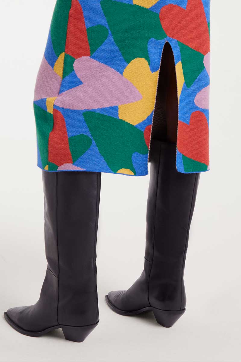 FALDA MIDI DE PUNTO ESTAMPADO CORAZONES