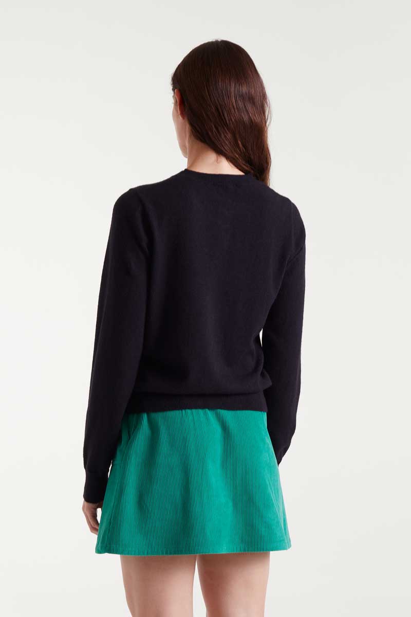 CARDIGAN PUNTO BOTON CORAZONES NEGRO