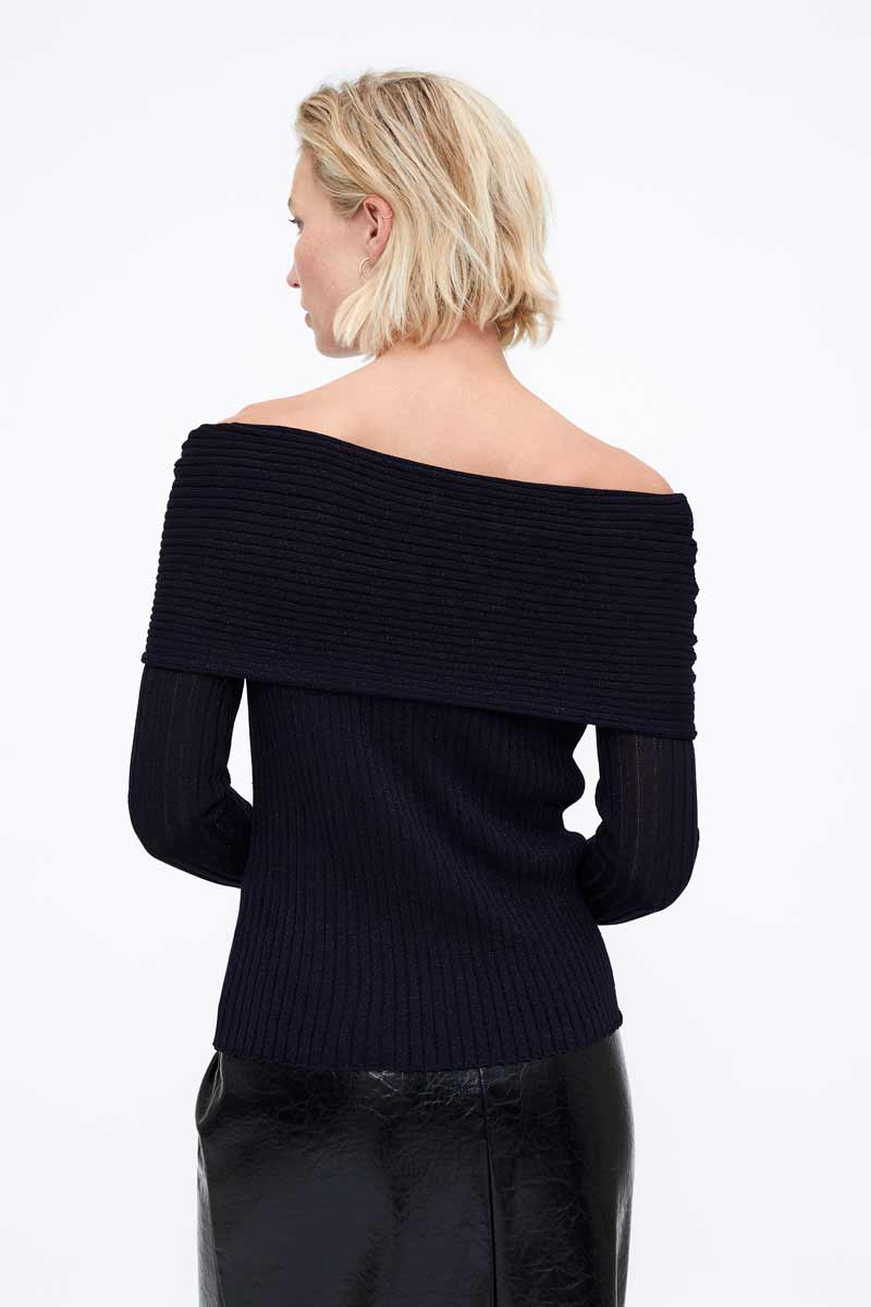 TOP PUNTO CANALE CUELLO BARCO