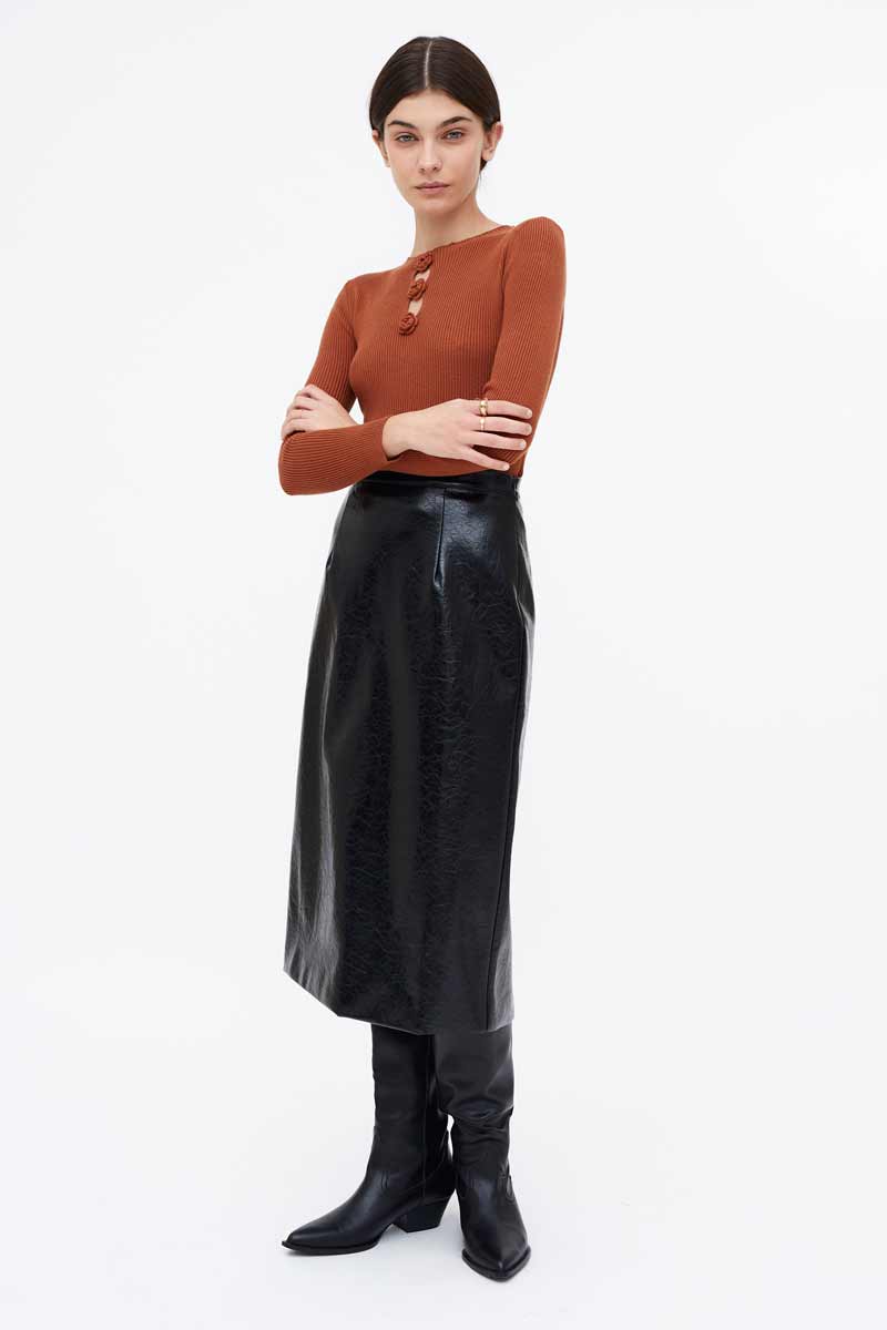 TOP DE PUNTO CANALE MARRON