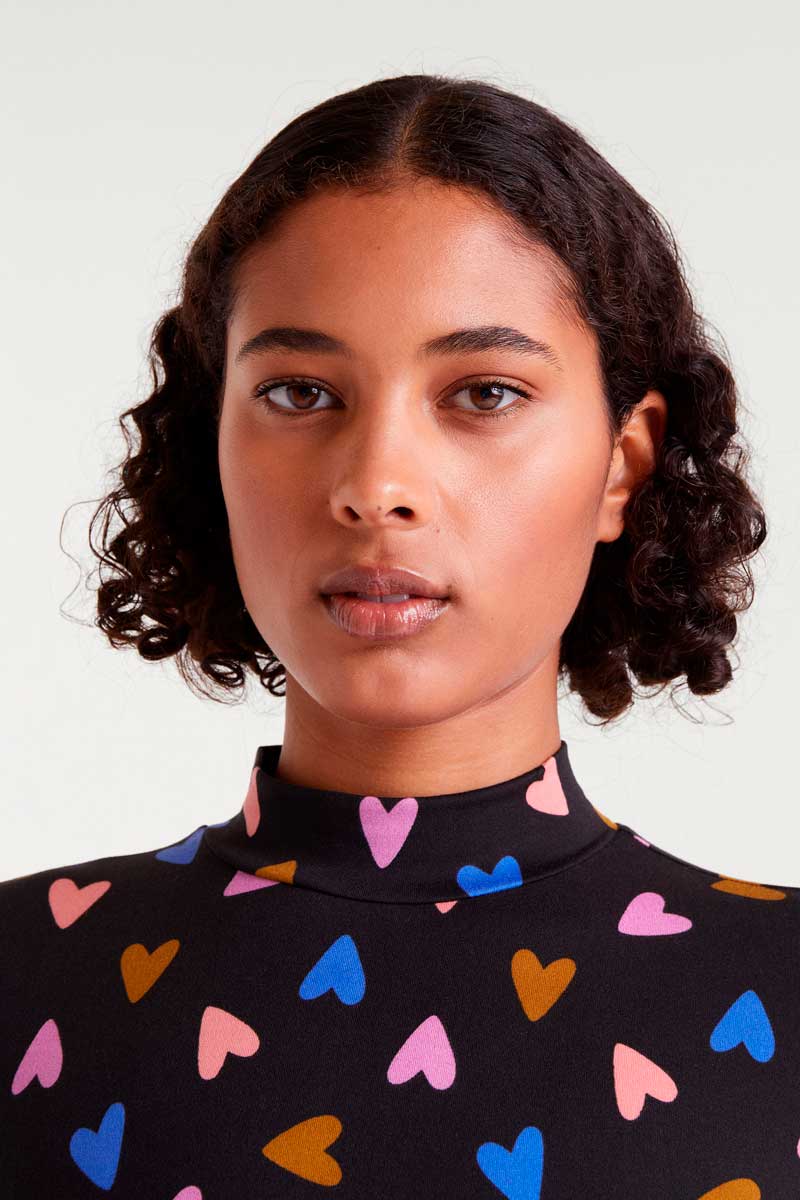 VESTIDO LARGO ESTAMPADO CORAZONES