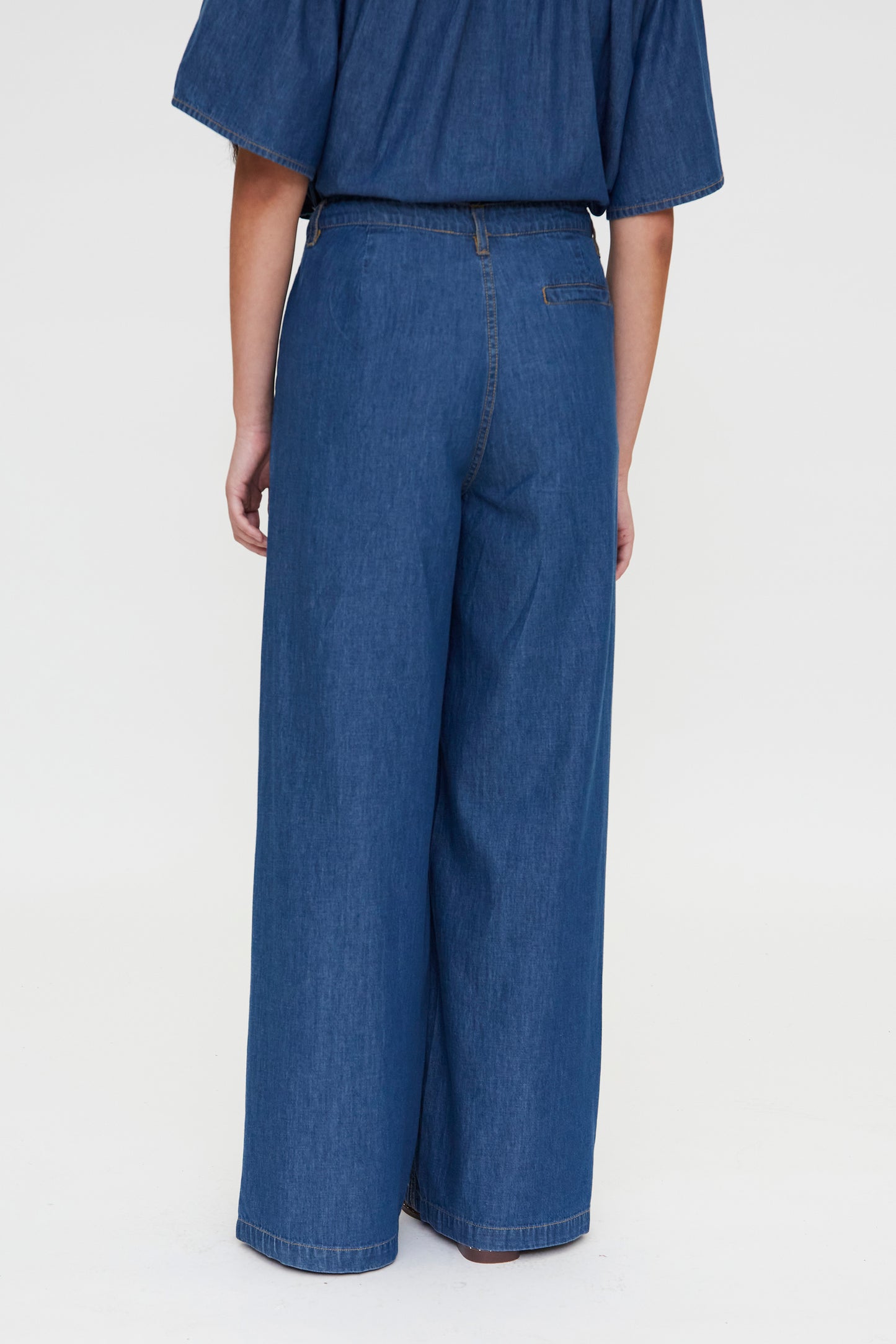 PANTALON VAQUERO TIRO ALTO