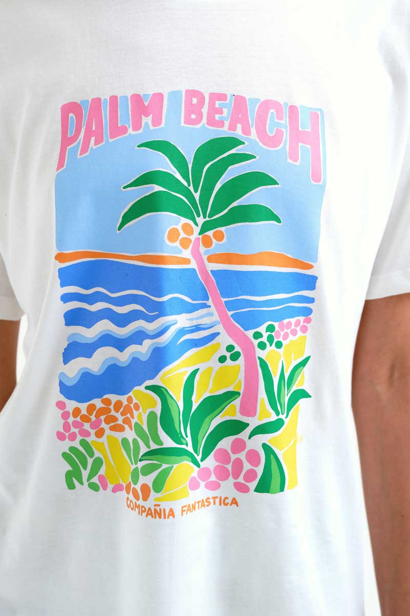 CAMISETA CON ESTAMPADO PALMERAS