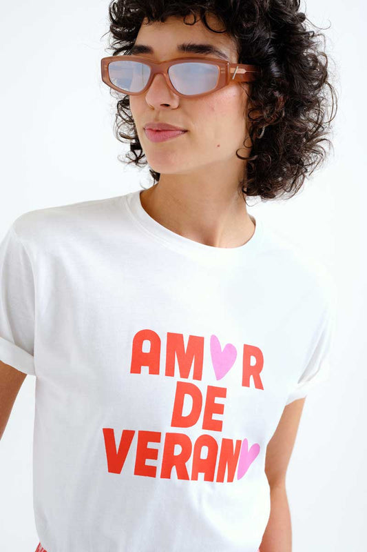 CAMISETA CON ESTAMPADO AMOR DE VERANO
