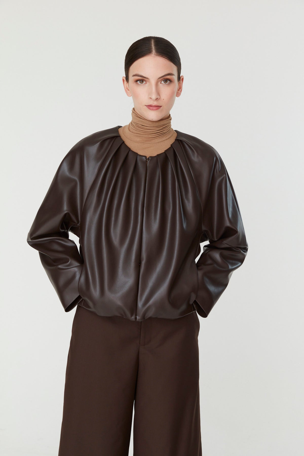 CHAQUETA POLIPIEL MARRON